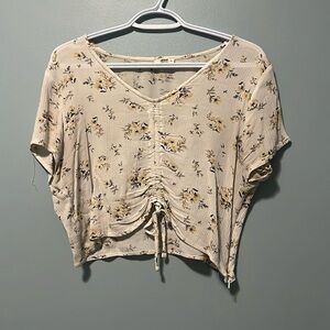 Cropped White T-shirt